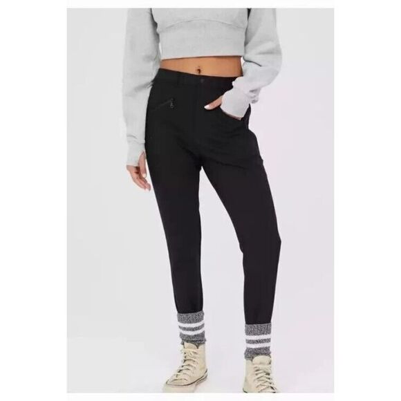 OFFLINE by Aerie Women's Sz Medium True Black Chillside Stirrup Ski Pants - Picture 12 of 12